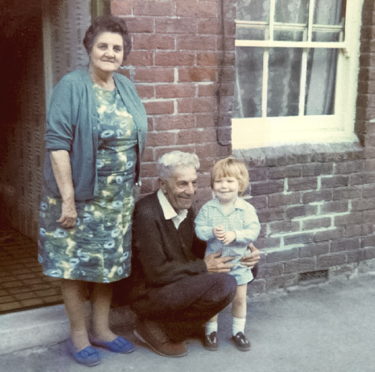 William Carson (13) & Violet Carson (20) and Ryan Ford (6)
